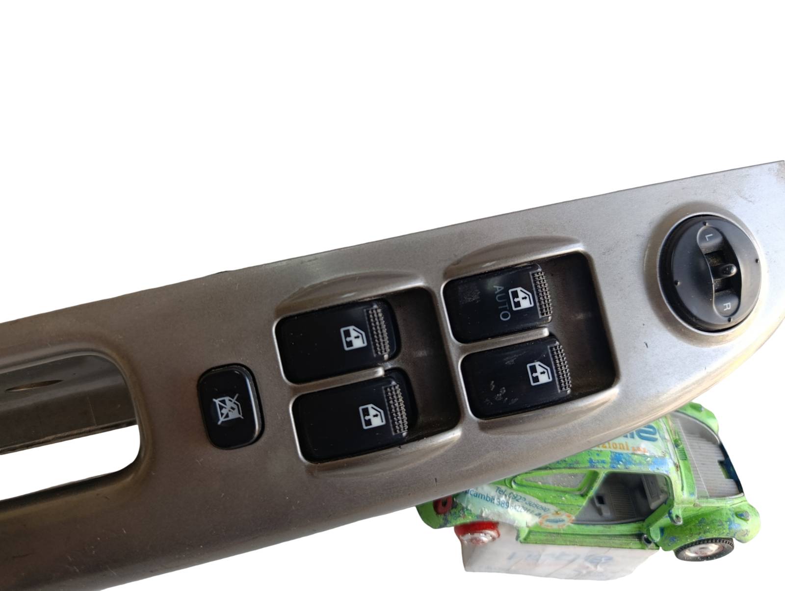 Interruttore Alzacristalli Porta Ant. (Hyundai Hyundai) 0K2FA66360 Usato