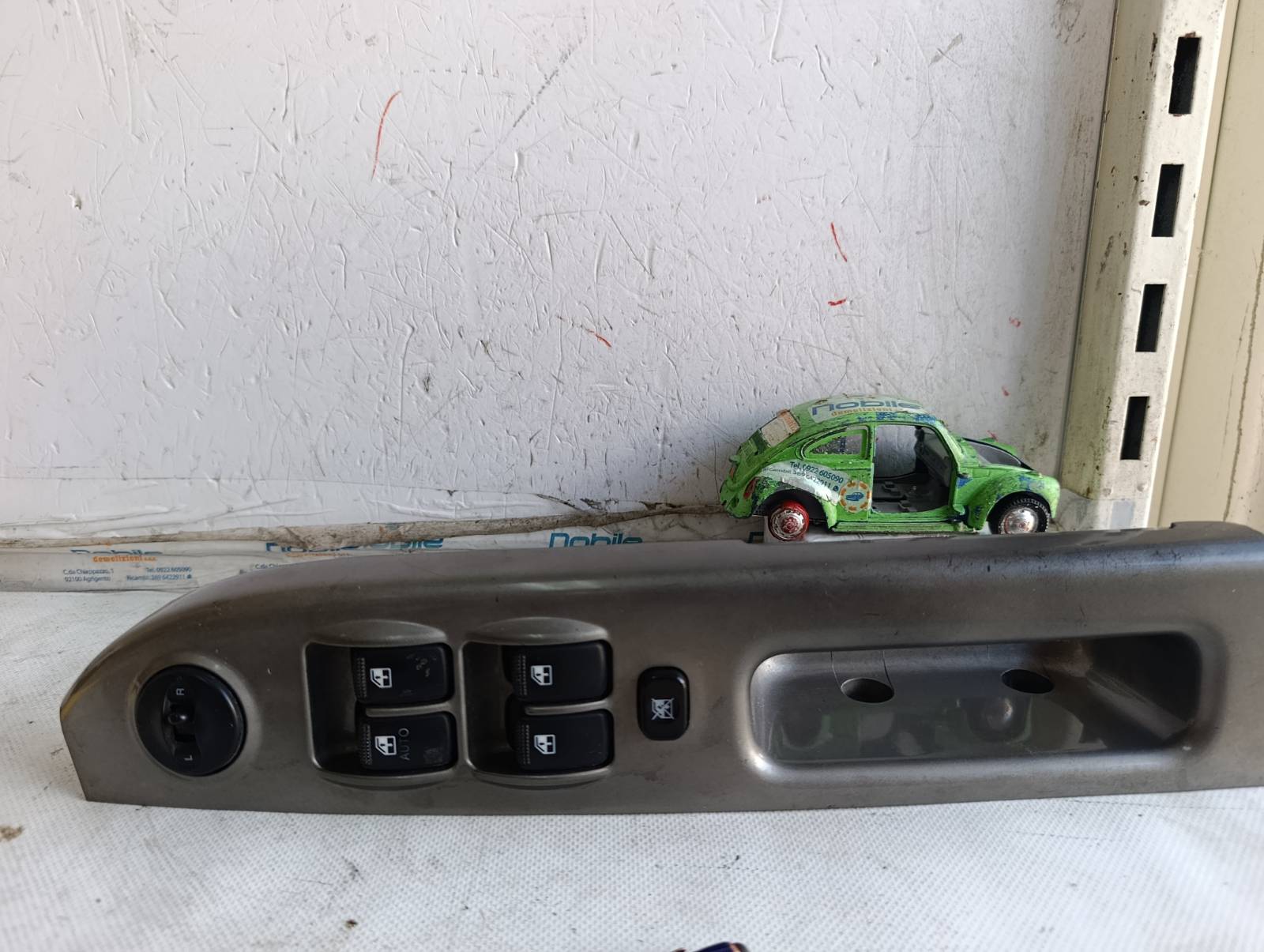 Miniatura 10