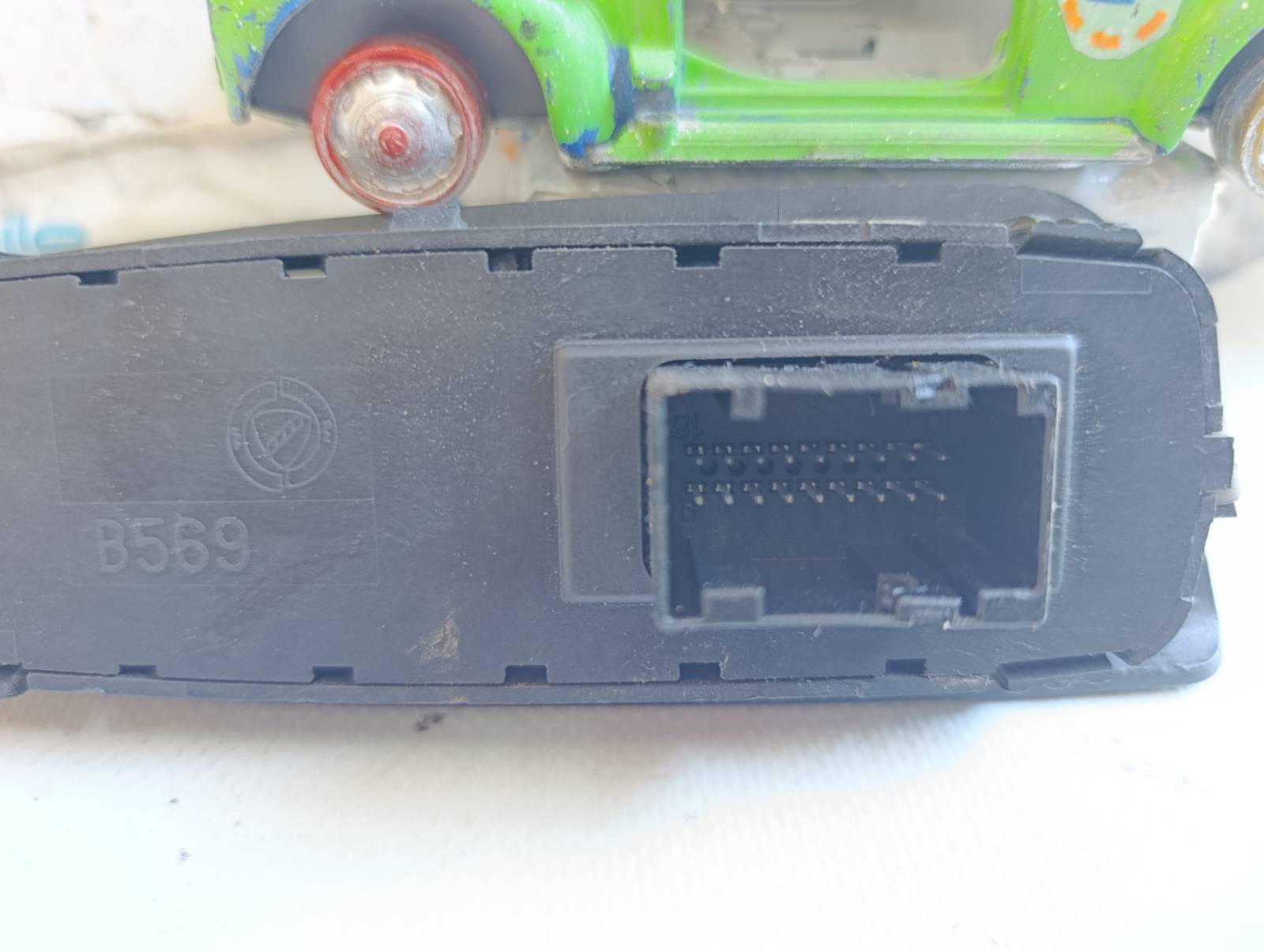 Miniatura 8
