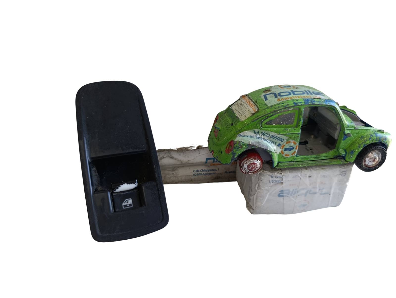 Interruttore Alzacristalli Porta Ant. Destro (Lancia Fiat Alfa Bitron) B569 Usato