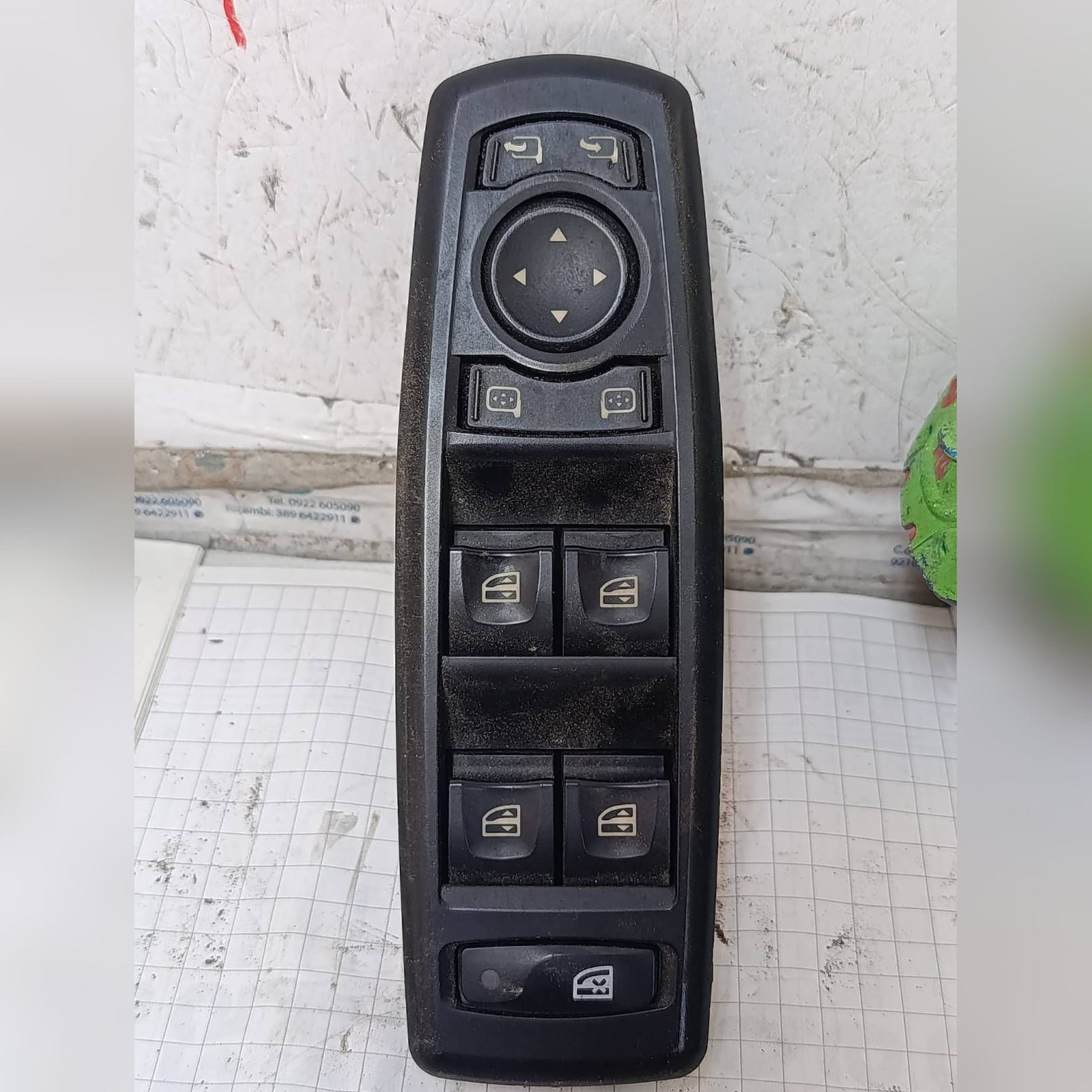Miniatura 8