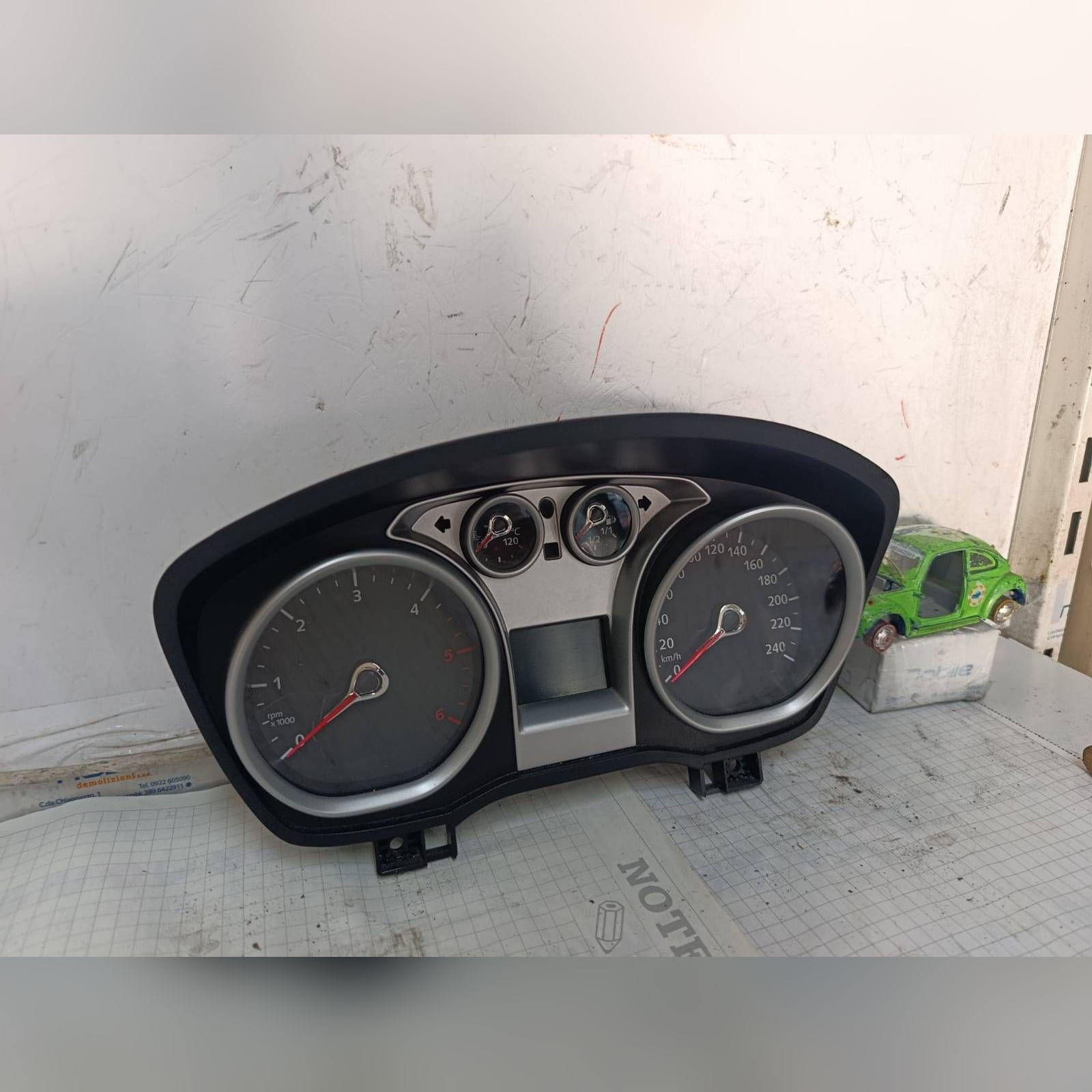 Miniatura 7