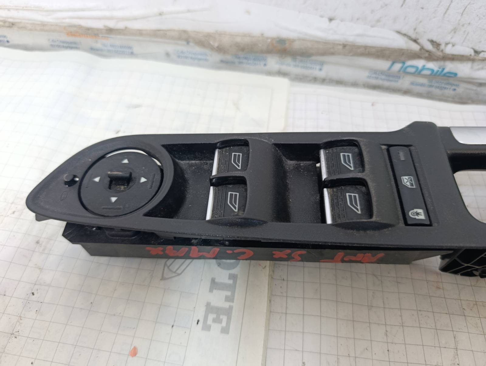 Miniatura 6