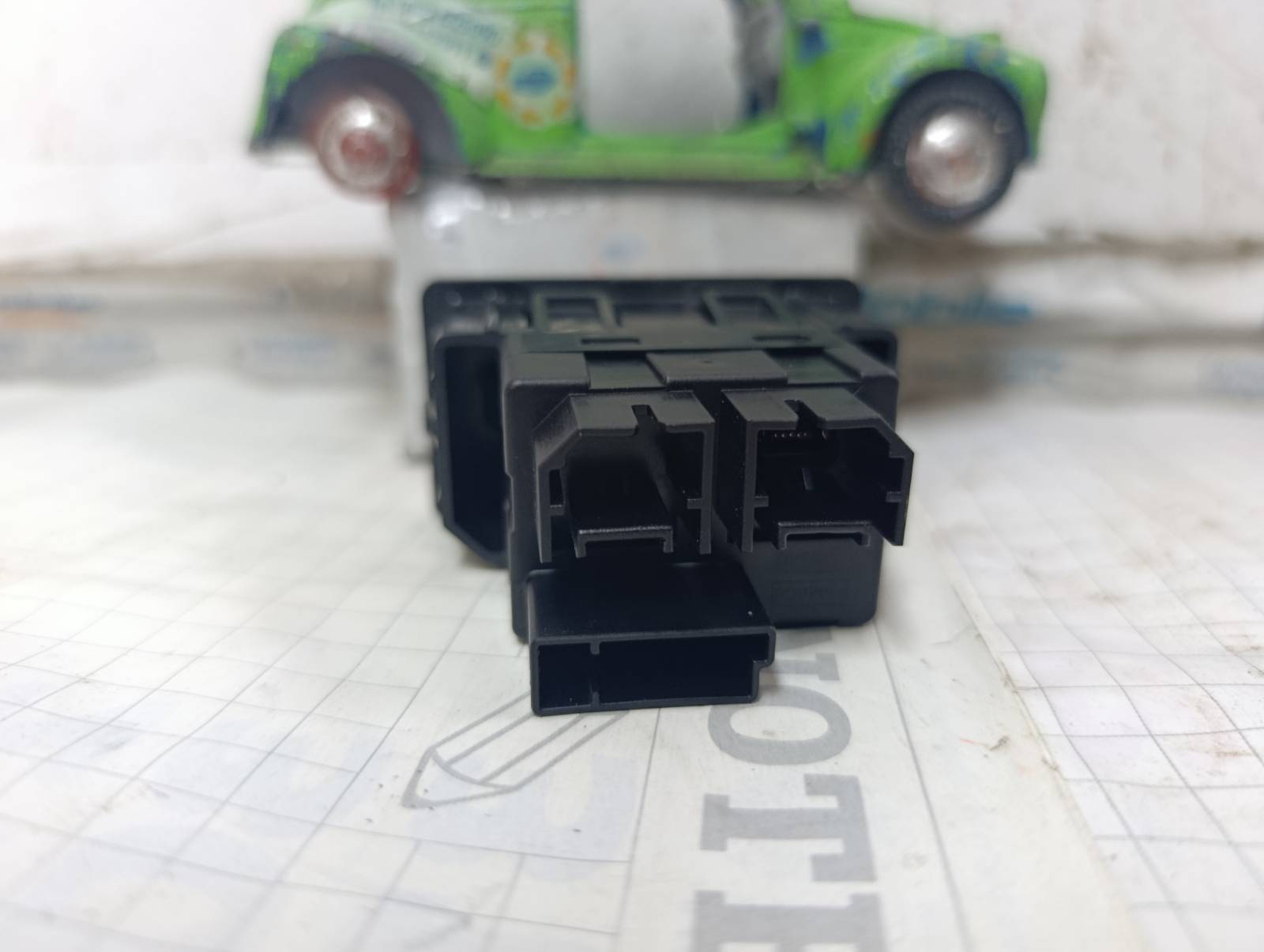 Miniatura 6