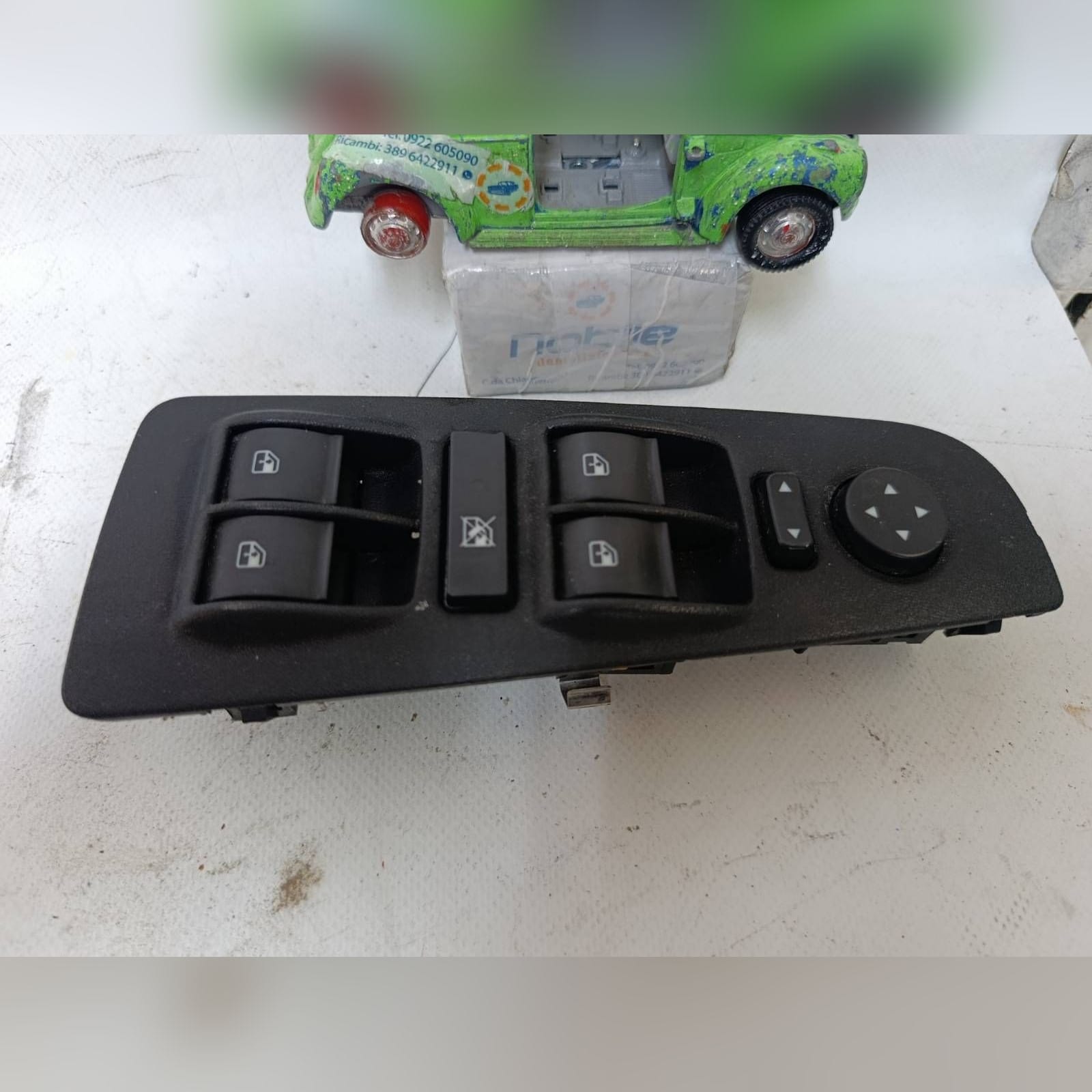 Miniatura 6