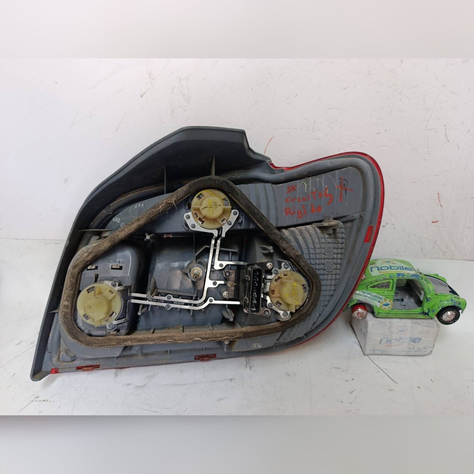 Miniatura 6