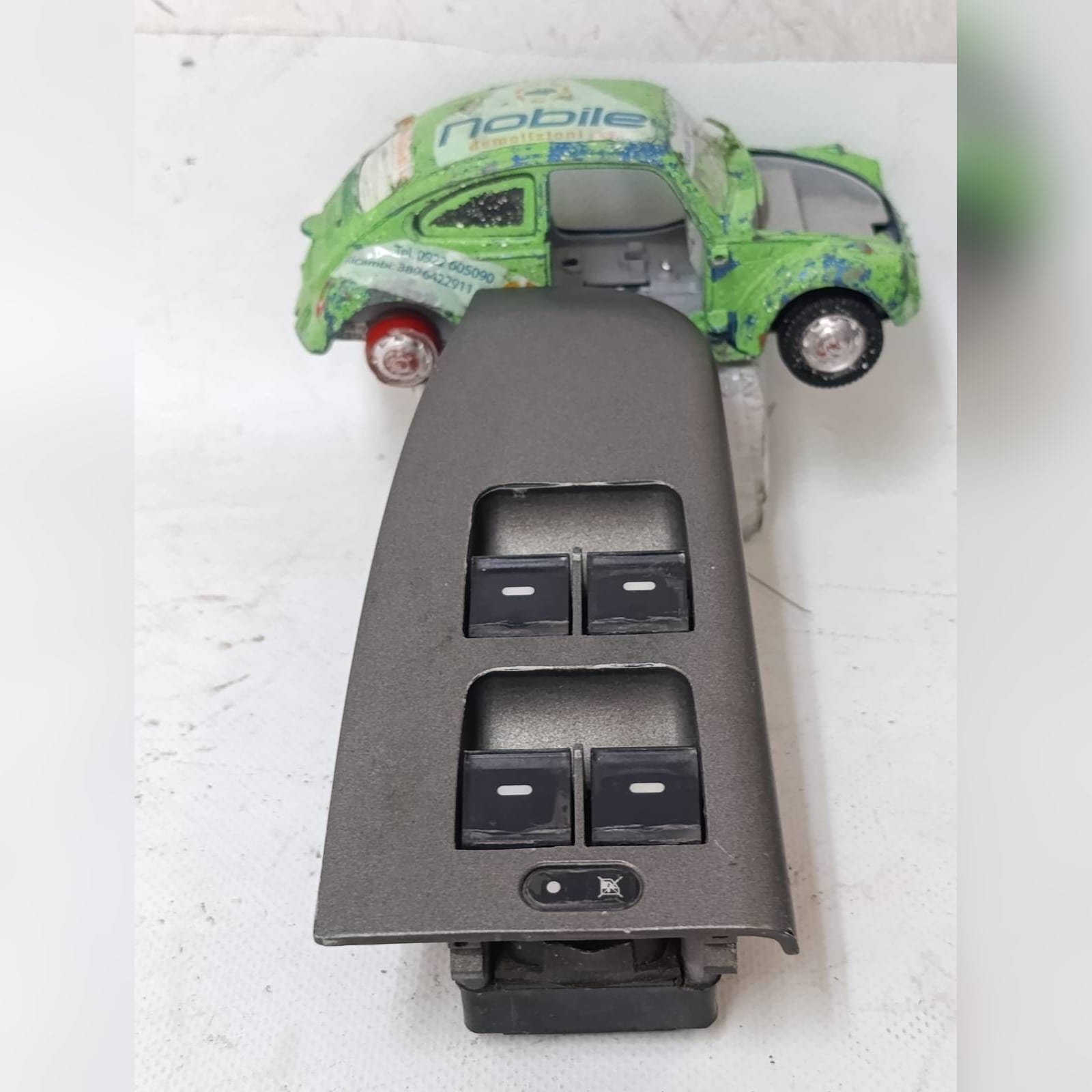 Miniatura 10