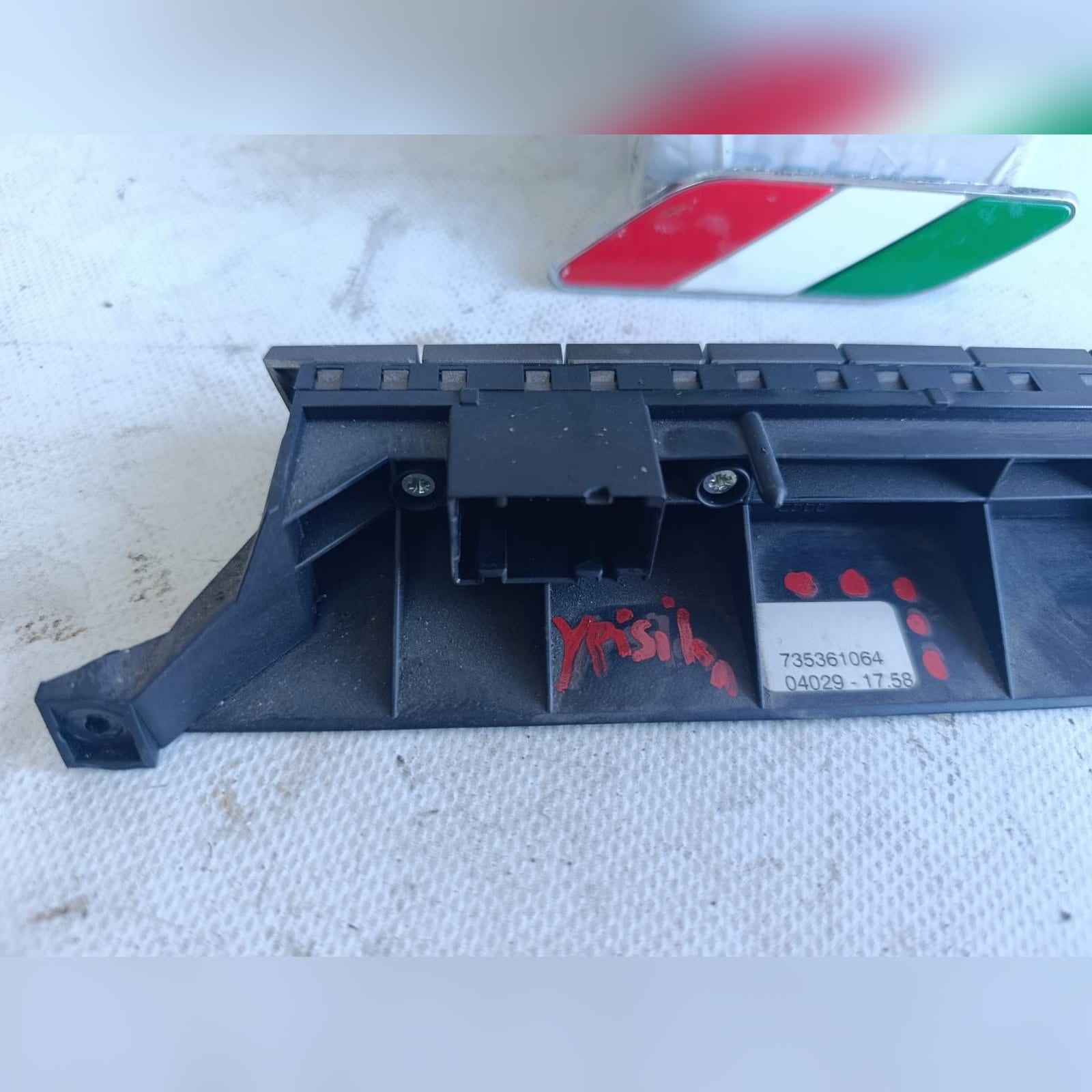 Miniatura 7